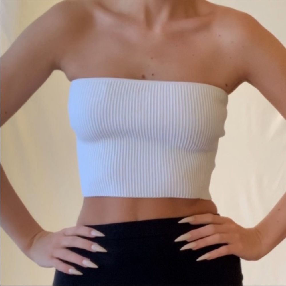 WHITE RIBBED TUBE TOP